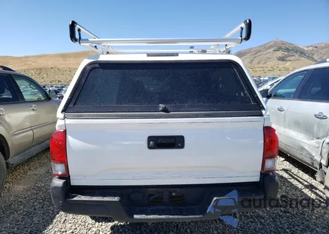 2022 Toyota Tacoma Access Cab z USA, uszkodzony, nr VIN 3TYRX5GN8NT048355